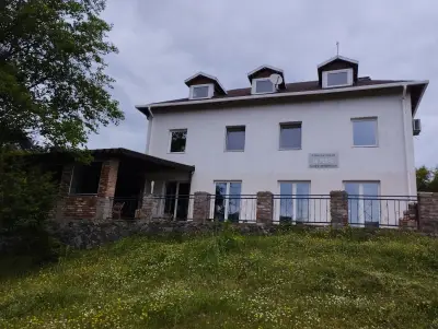 Стаи за гости La place Студен кладенец