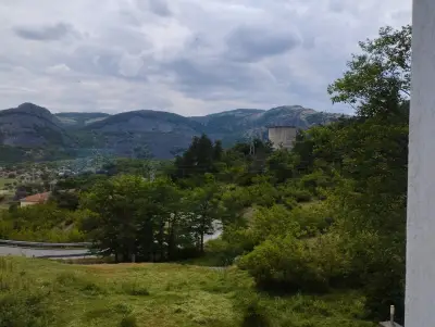 Стаи за гости La place Студен кладенец