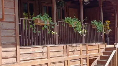 ХОТЕЛ ХАДЖИ ЖЕКОВИИ КЪЩИ