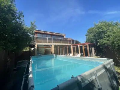 DeTY’s Guest House