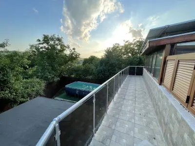 DeTY’s Guest House