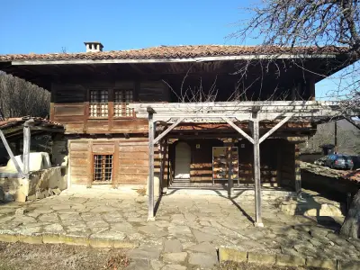 Къща за гости Здравец Медвен