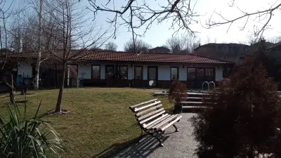Стальовата къща