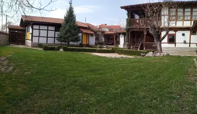 КЪЩАТА НА ЗАНАЯТИТЕ