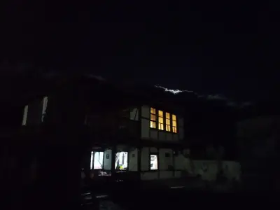 КЪЩАТА НА ЗАНАЯТИТЕ