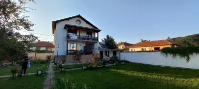 The Solo Traveler's Home - Домът на пътешественика