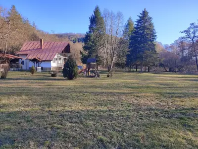Къща „Бяла река“