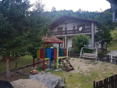 Къща за гости Феникс село Лява река