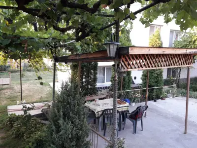 Къща ИВОНА