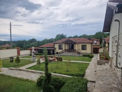 Къща за гости "Румена Рая" обл.Хасково общ.Димитровград с.Бодрово | Целогодишно Отворена | Интернет | Басейн | Кухня