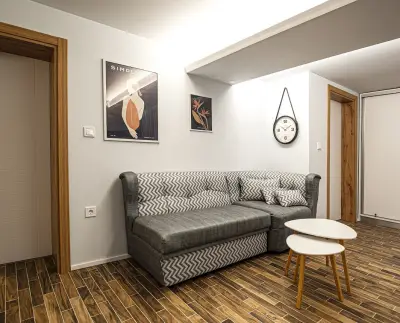 GUEST HOUSE RHEA / КЪЩА ЗА ГОСТИ РЕЯ