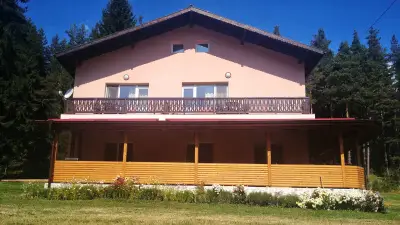Къщи за гости "Кутлата"