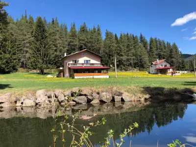 Къщи за гости "Кутлата"