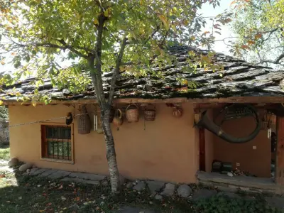 Dimmi House