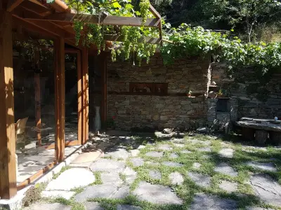 Dimmi House