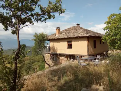 Dimmi House