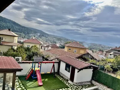 Bóris House