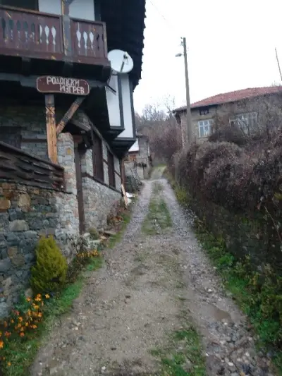 Къща за гости Родопски изгрев