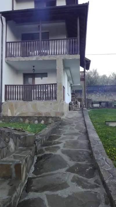 КЪЩА ЗА ГОСТИ ВАСИЛЕНА