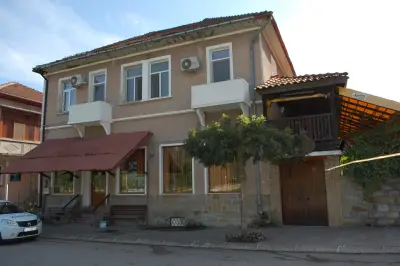Къща "Доби" / Guest House Dobi