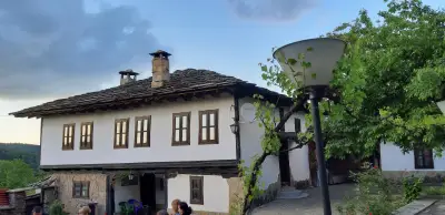 Старата къща
