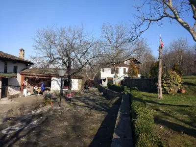 Старата къща