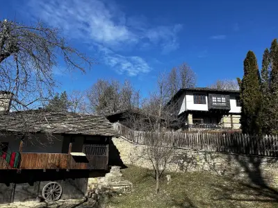 Къща за гости с. Боженци "Къща на архитекта" .