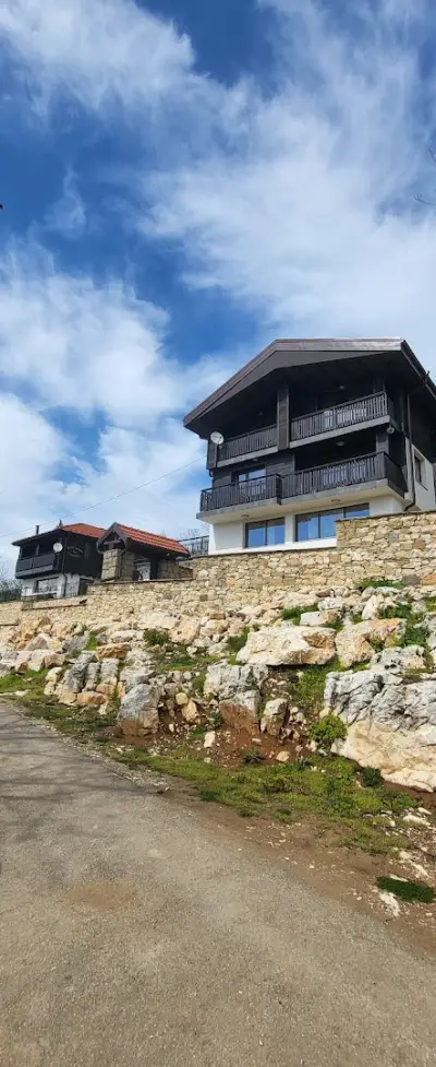 Етно Къщи на Скалата/Къщи за Гости край Габрово