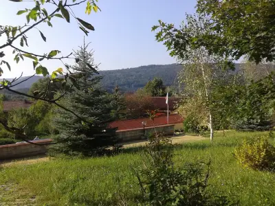 Къща Четири Сезона с.Царева ливада