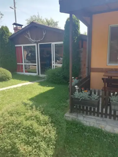КЪЩА ЗА ГОСТИ И ВИЛА "МАРКАШНИЦА"