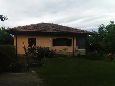 Къща на Краси