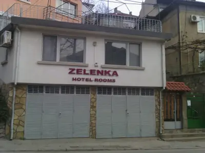Семеен хотел "Зеленка"