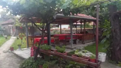 Къща за гости в Керека „Комплекс Чардаците”
