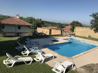 Villa Manoya