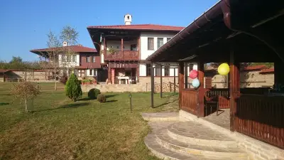 Господинови къщи