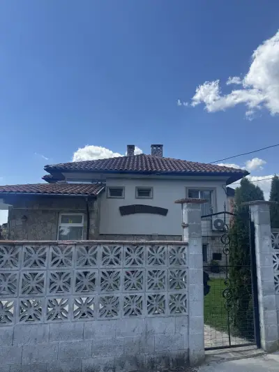 Константиновите къщи