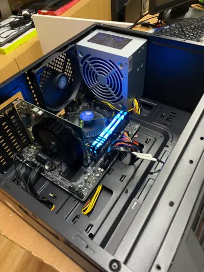 АИС КОМ ЕООД
