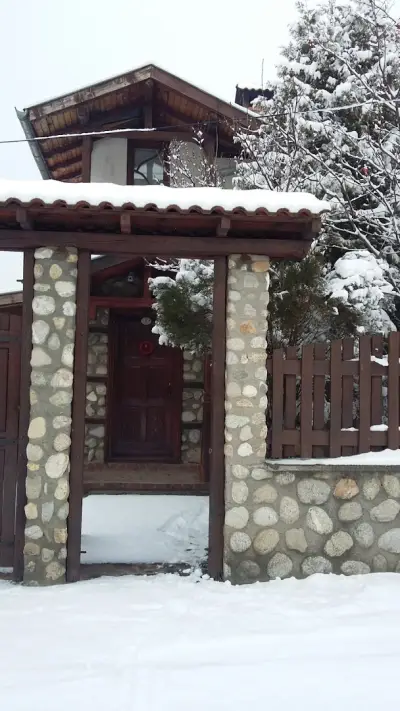 Guest House Белчева | Къща за гости в с. Баня