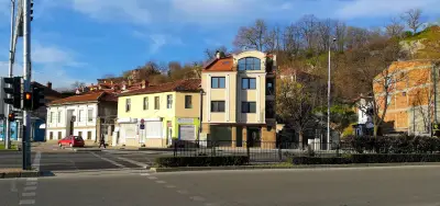 Shahbazian House