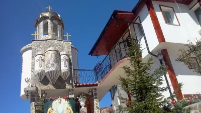 Къщата с Параклиса