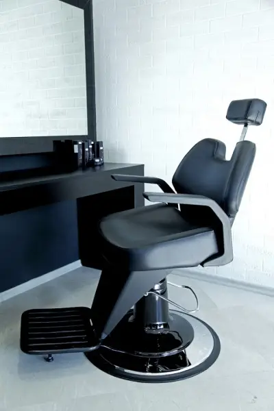 Salon Stephan Iztok