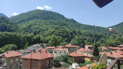 Къща за гости "Слънчев ден"