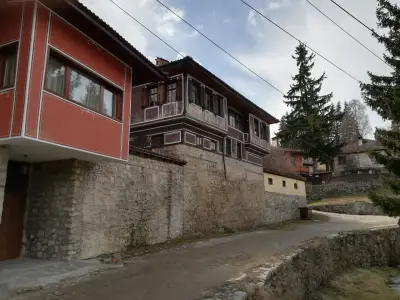 Гозбарова Kъща за Гости