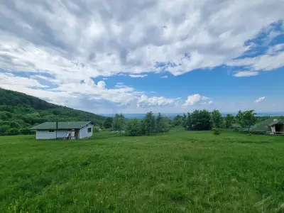 Къща за гости Звездобройна / Yablanitsa Balkan Huts