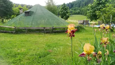 Къща за гости Звездобройна / Yablanitsa Balkan Huts