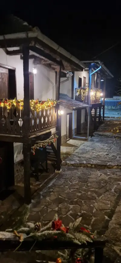 Къща за гости "Белите манастири" с.Карлуково