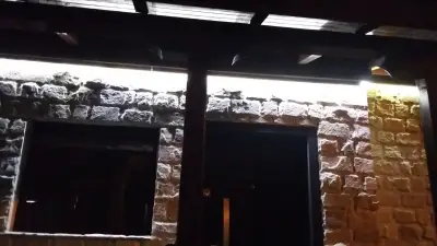 Его Къща за Гости