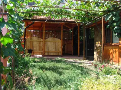 Къща за гости Елена