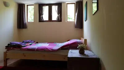 Lion Cottage - Guest House/Къща за гости