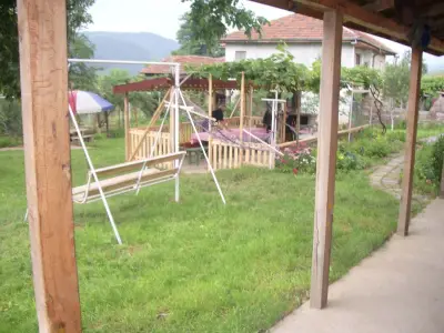 Вила Райско кътче - Къща за гости гр.Чипровци